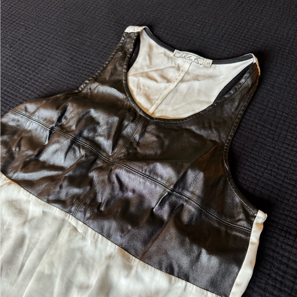 Chloe K Black and White Sleeveless Top